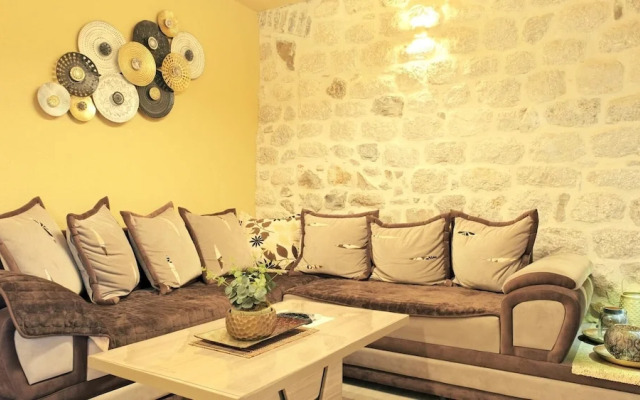 Chic and Elegant Flat Near Beach in Montenegro