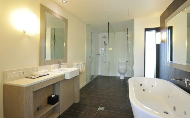 Mercure Portsea