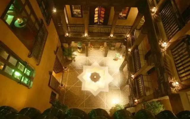 Angsana Riad Tiwaline