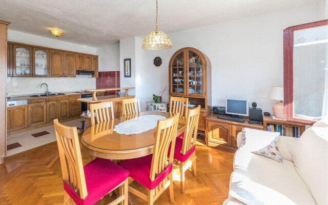 Amazing Apartment in Trogir With 2 Bedrooms and Wifi
