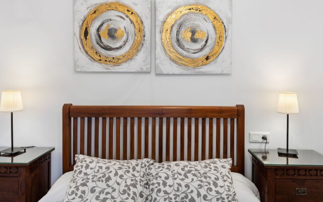 Sun-kissed Holiday Home in Islantilla With Swimming Pool