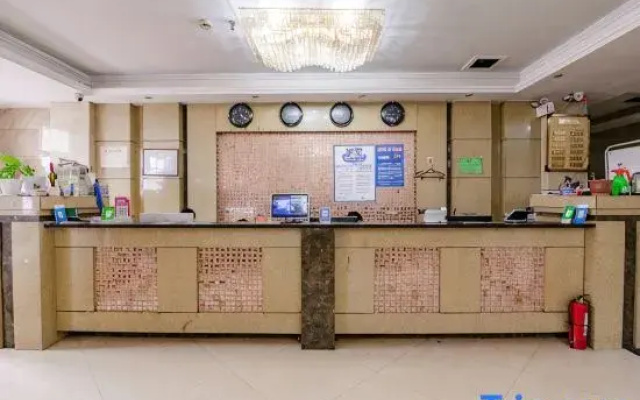 Shenqiu Yudong Hot Spring Hotel