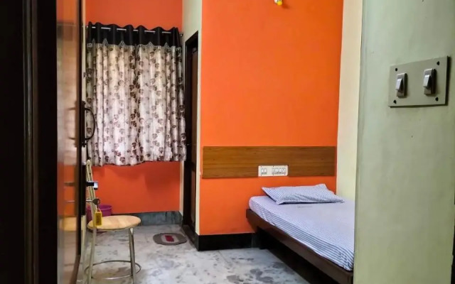 Hotel Eswara Lodge