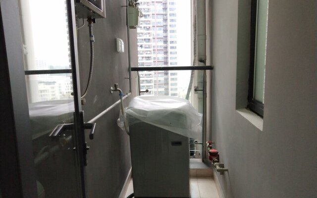 Gemmed Apartment