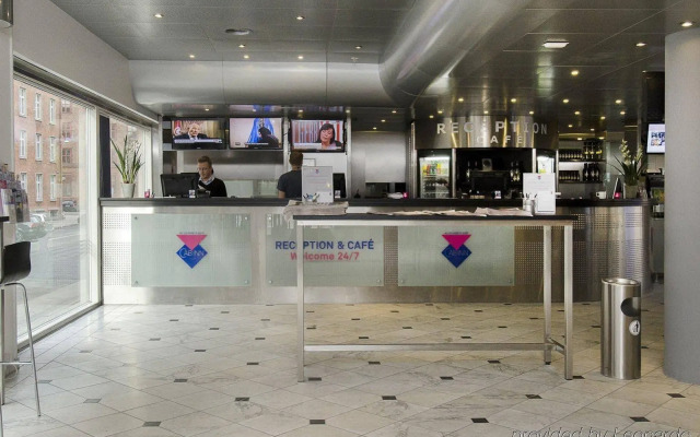 CABINN City Hotel