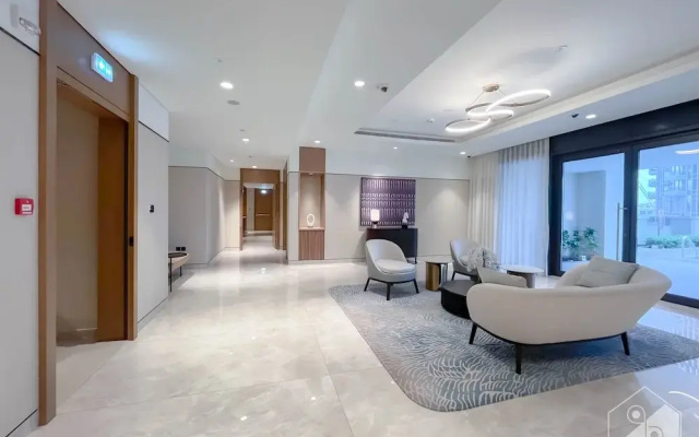 Luxurious 1B With Breathtaking Views Downtown
