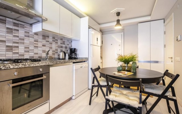 Comfy Flat 650 m to Galata Tower