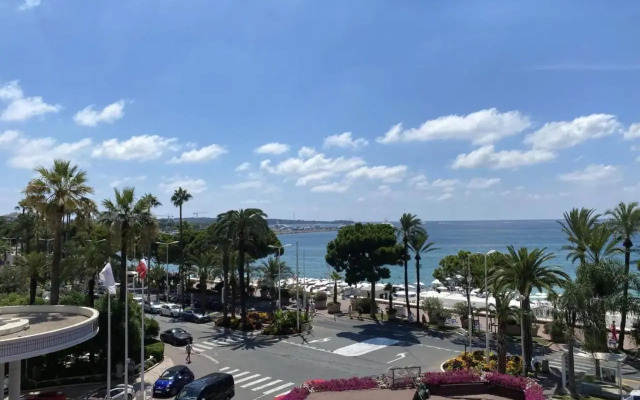 Cannes Croisette heart of the city