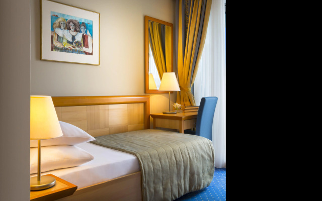 Aminess Vival Grand Azur Hotel