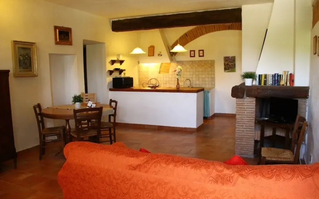 Apartment Between Pisa and Livorno