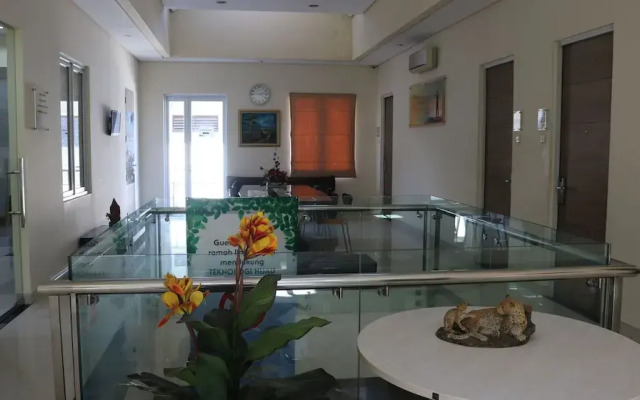 Tirta Mansion Premier