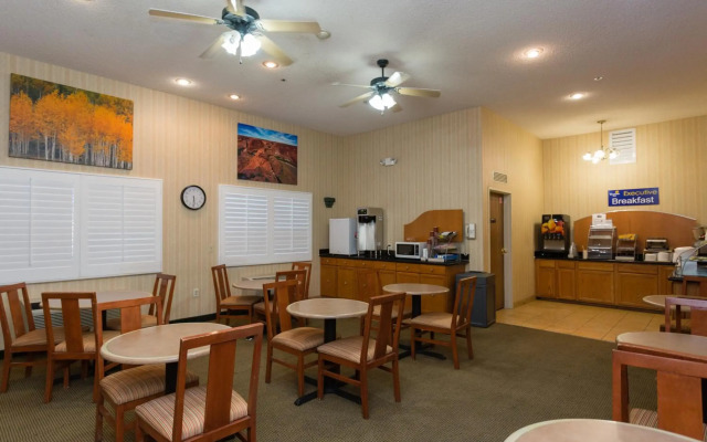 Vagabond Inn Executive - Green Valley