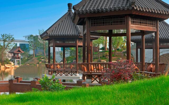 Sheraton Grand Hangzhou Wetland Park Resort