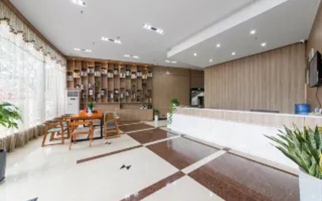 Homeinn Pebble Hotel (Longyan Trade City Railway Station)