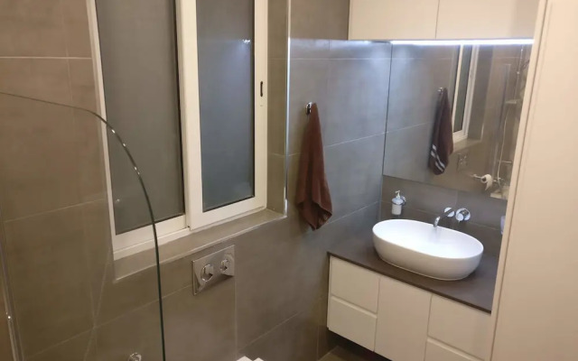 Sunshine Suites
