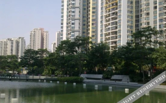 Bin Hai Zhi Jia Apartment