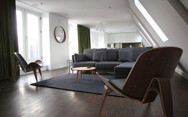 Hop Art House