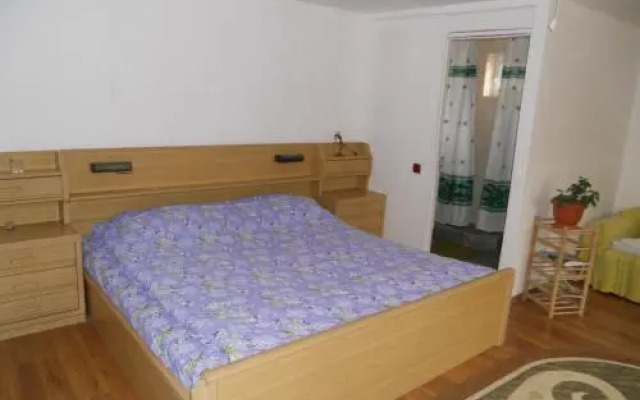 Cuibul Salamandrelor