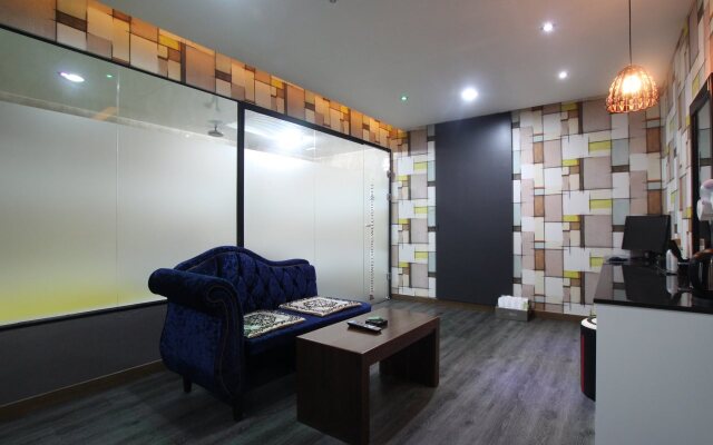 Stay Well Hotel