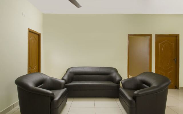 OYO 12958 Home Modern 3BHK ECR
