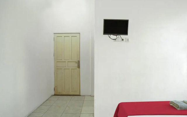 OYO 92609 Guest House Malay Singkawang