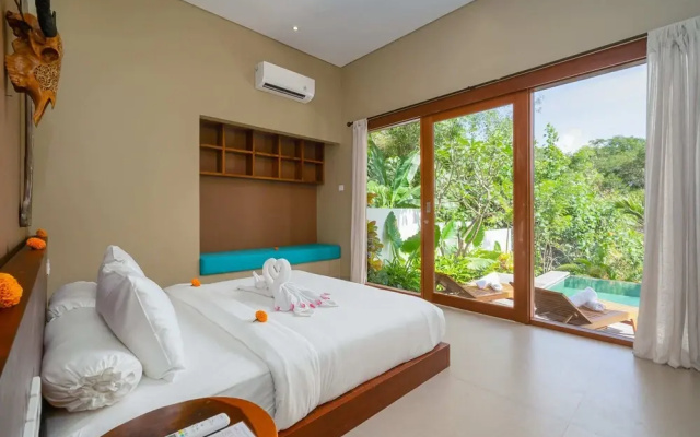 Villa Canopy