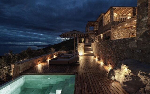 Peliva Nature Suites Complex