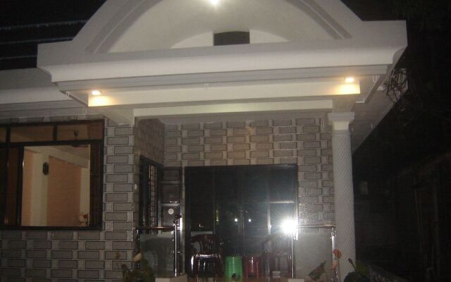 Silver Moon Guest House