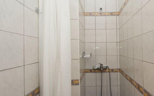 Thano's Stylish Flat, Just 150m To The Beach