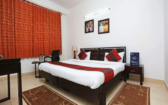 OYO 4646 Hotel Hari Villa