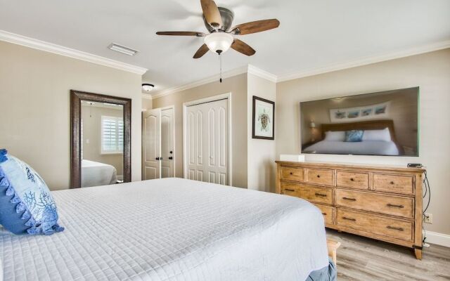 Costa Dreams Beachfront