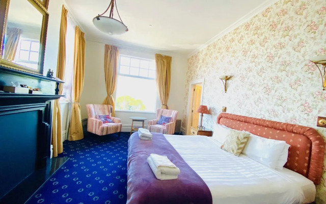 The Esplanade Hotel
