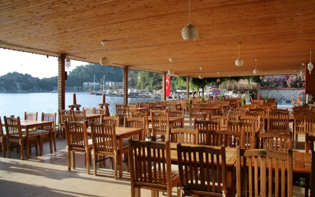 Zeybek Hotel
