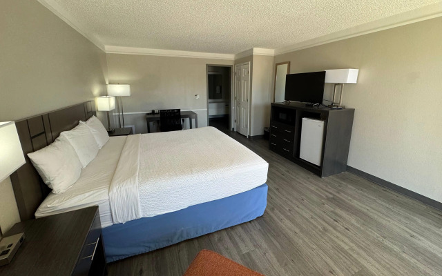 Days Inn by Wyndham Georgetown