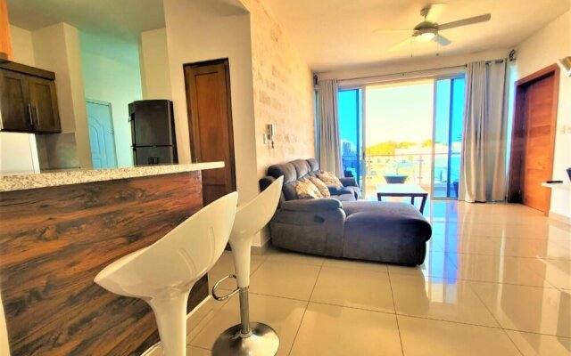 Near the Beach new and Modern Penthouse Coral H3