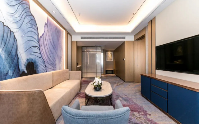Ramada by Wyndham Zhumadian West Station