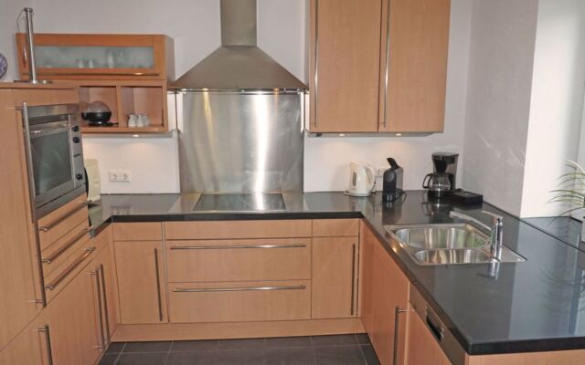 Apartment Ladis Fiss 18956