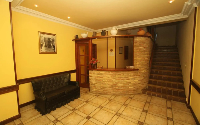 Hotel La Venta De Goyo