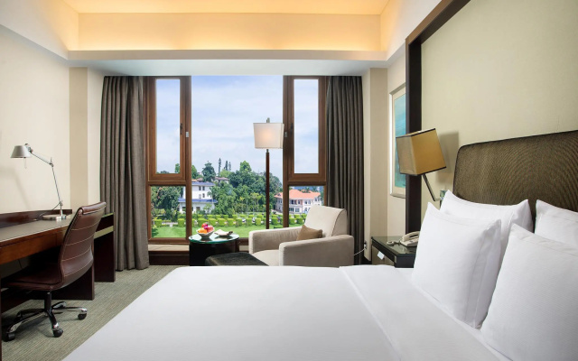 Xiamen C&D Hotel