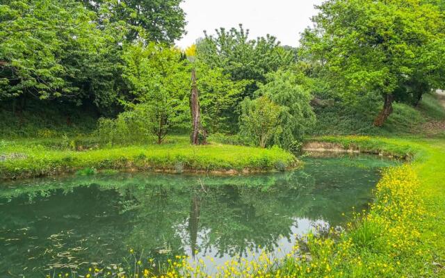 Lake & Country Holidays