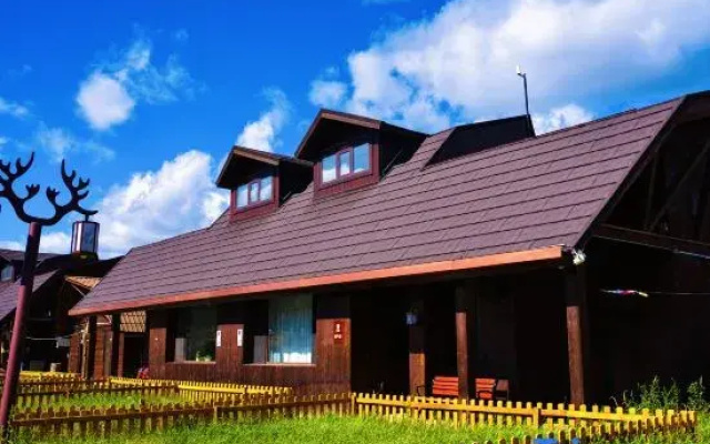 Hulunbergen River Reindeer Ji Homestay