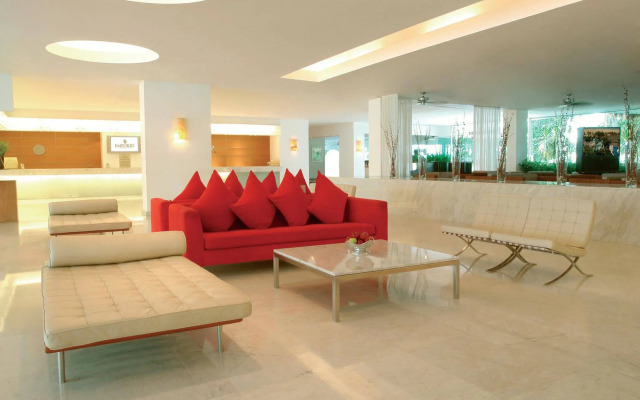 Hotel Emporio Acapulco