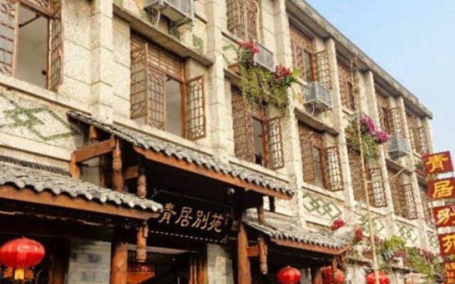Qingju Bieyuan Inn