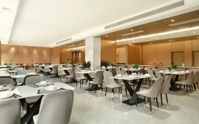 Home Inn Wanxin Ruibo Hotel
