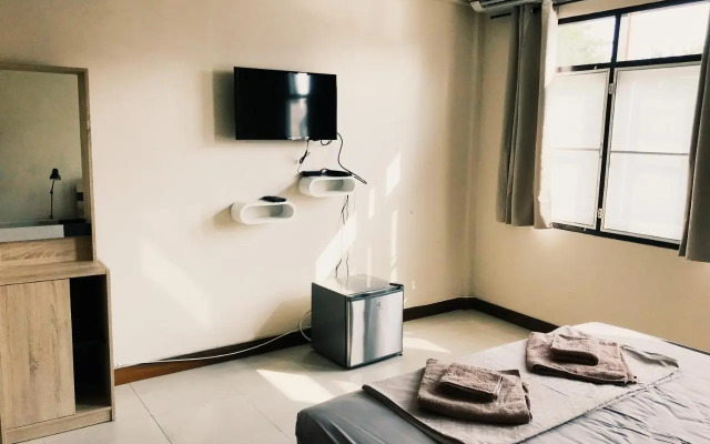 New Apartment Nearby Beach