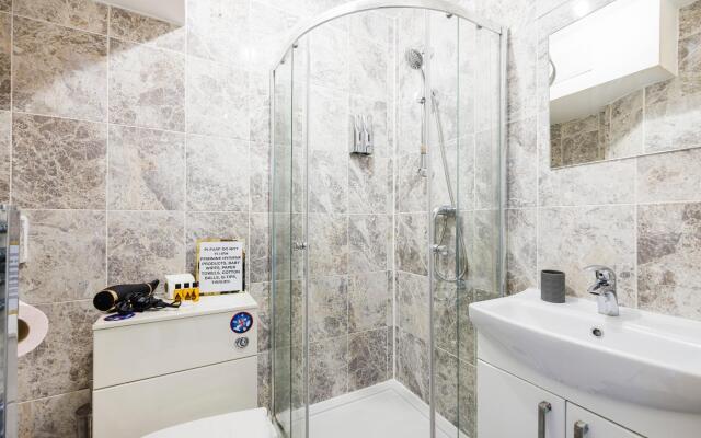London Bridge 2 bed Apartment Borough Market