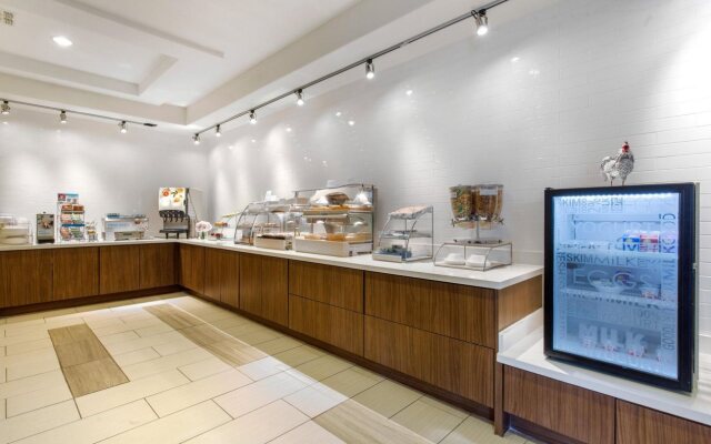 Holiday Inn Express Hotel & Suites Houston-Alvin by IHG