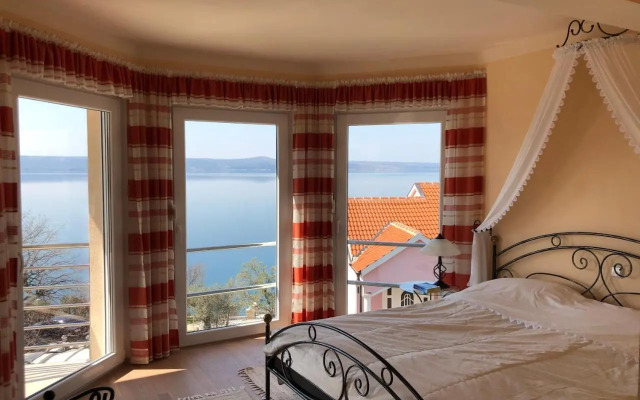 Villa Mebelle mit Meerblick