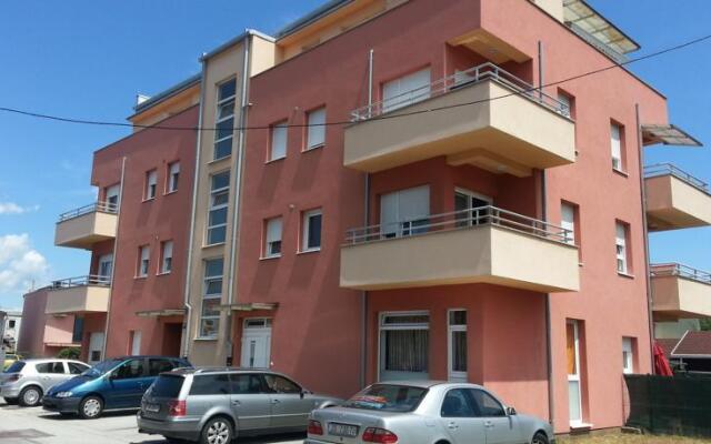 Apartment Dinamic