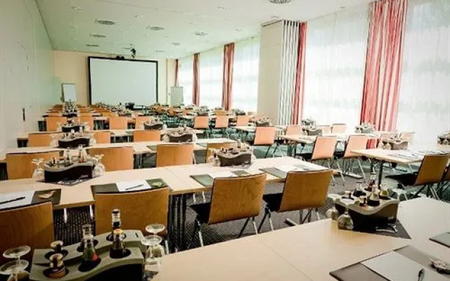 Novina Hotel Herzogenaurach Herzo-base (ex.ramada)